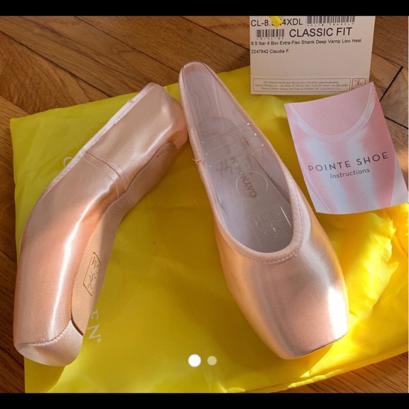 Gaynor Minden Shoes Gaynor Minden Pointe Shoes For Ballet Poshmark